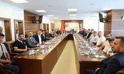 Bakan Göktaş, şehit aileleri ile buluştu