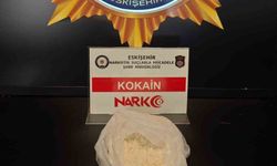 Eskişehir polisi 1 kilo kokain ele geçirdi