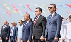 Silivri’de deniz şehitlerini anma programı düzenledi