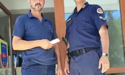 Jandarma, servis şoförünün bulduğu 5 bin lirayı sahibine teslim etti