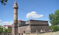 Muş'ta restore edilen tarihi Murat Paşa Camisi yeniden ibadete açılacak
