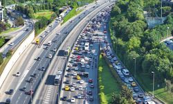 İstanbul'da trafik yoğunluğu yüzde 74'e çıktı
