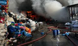Ordu'da geri dönüşüm tesisinde yangın çıktı