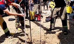 Kuyuya düşen kişiyi itfaiye ekipleri kurtardı