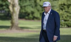 Trump'tan, "raydan çıkmakla" eleştirdiği Elon Musk için "tren kazası" benzetmesi