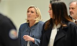 AİHM, yolsuzluktan suçlu bulunan Fransız siyasetçi Le Pen'in geçici tedbir talebini reddetti