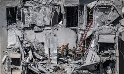 İran, İsrail'in 12 gün süren saldırılarında can kaybının bin 100'e yükseldiğini duyurdu