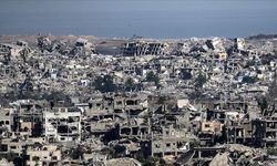 İsrail, 7 Ekim 2023'ten bu yana şiddetli saldırı altında tuttuğu Gazze'nin yüzde 88'ini yıktı