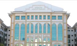 Antalya Büyükşehir Belediyesine yönelik soruşturmada gözaltına alınan 4 şüpheli adliyede