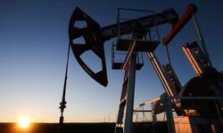 OPEC+ üyesi 8 ülke ağustosta günlük 548 bin varil üretim artışına gidecek