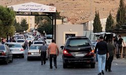 Lübnan’dan Suriyelilerin Dönüşü Başladı: İlk Otobüsler Sınırı Geçti