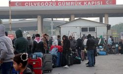 Cilvegözü Sınır Kapısı’nda Yoğunluk: Çifte Vatandaşlar Yıllar Sonra Suriye’ye Dönüyor