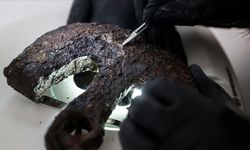 Uzuncaburç Antik Kenti'nde 1600 yıllık olduğu değerlendirilen terazi seti bulundu