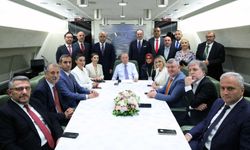 Kıbrıs, LGS, Gazze…Cumhurbaşkanı Erdoğan’dan Uçakta Geniş Gündem Değerlendirmesi