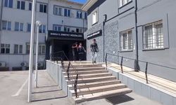 Yaşlı kadın oğlu sandığı dolandırıcıya 672 bin lira kaptırdı
