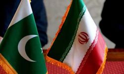 Pakistan ve İran 10 Milyar Dolarlık Ticaret Hedefi Belirledi