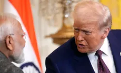 Trump, Rus petrolü aldığı için Hindistan'a yüzde 25'lik ek tarife uygulayacak