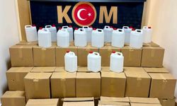 Kaçak içki operasyonunda 1 tonun üzerinde etil alkol ele geçirildi