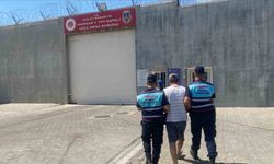 Manisa’da 30 yıl hapis cezasıyla aranan şahıs yakalandı