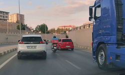 Karabük’te düğün konvoyundaki araçlar trafik kurallarını hiçe saydı