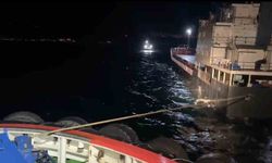 Çanakkale Boğazı’ndan geçen kuru yük gemisi makine arızası yaptı