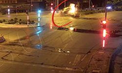Kırıkkale’deki trafik kazaları kamerada: Kaza yapan otomobil yandı