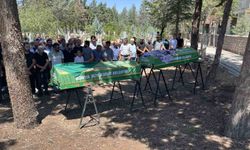 Konya'da derede boğulan kız kardeşlere acı veda
