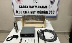 Defineciler, tarihi eser harita ile yakalandı