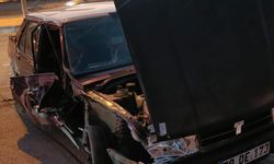 Karabük’te kamyonet ile otomobil çarpıştı: 2 yaralı