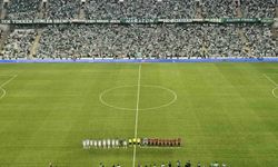 Bursaspor Eskişehirspor maçında orman şehitleri anıldı