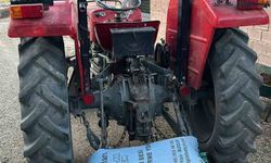 Burdur’da traktör geri kaydı altta kalan yaşlı kadın hayatını kaybetti
