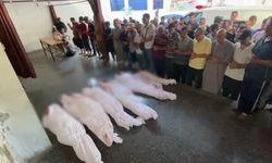İsrail'in Zeytun Mahallesi'ndeki bir eve saldırısında 2'si çocuk 8 Filistinli yaşamını yitirdi