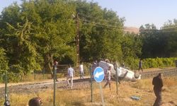 Elazığ’da otomobil takla attı: 1 yaralı
