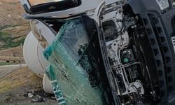 Yoldan çıkan beton mikseri takla attı, sürücü ağır yaralandı