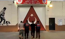 Mersin’de 2 ton bakır kablo çalan hırsızlar yakalanıp tutuklandı