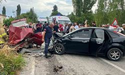 Sındırgı’da trafik kazası: 4 yaralı