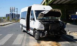 Kastamonu’da yolcu minibüsü ile hafif ticari araç çarpıştı: 10 yaralı