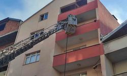 Türkeli’de apartman dairesinde yangın