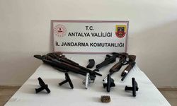 Serik’te kaçak silah operasyonu