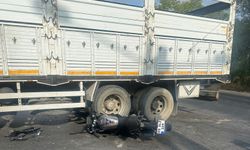 İzmir’de motosiklet sürücüsü genç, kaza kurbanı