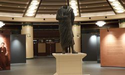 "Arkeolojinin Altın Çağı" Sergisi ziyaretçileriyle buluştu