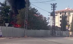 Malatya’da şantiyede korkutan yangın