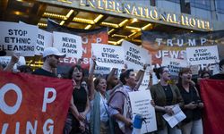 ABD'de göstericiler, Trump'ın New York'taki otelinin önünde Gazze'deki açlığı protesto etti