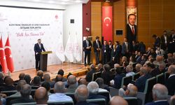 Bakan Ersoy ve Cumhurbaşkanı Yardımcısı Yılmaz, Alevi İnanç Önderleriyle Bir Araya Geldi