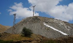 Bayburt’ta elektrik akımına kapılan genç ölümden döndü, ailesi isyan etti