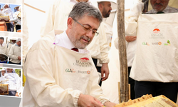 Bakan Yumaklı Bingöl Balının İlk Sağımını Yaptı