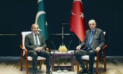 Cumhurbaşkanı Erdoğan, Pakistan Başbakanı Şahbaz Şerif ile Görüştü
