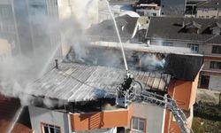 Çatı katında yapılan kaynak yangına neden oldu