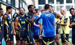 Fenerbahçe’nin Göztepe Maçı Kamp Kadrosu Belli Oldu: 7 İsim Kadroda Yok