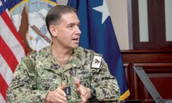 CENTCOM'un yeni komutanı Amiral Brad Cooper oldu